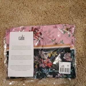 Cabi Flaunt Scarf